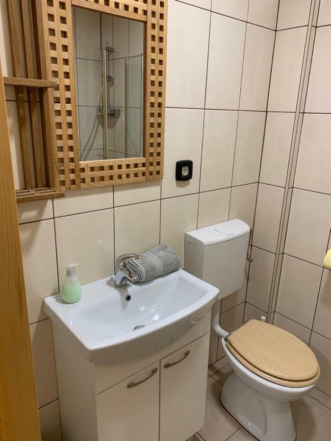 Apartments Ceh Liznjan Ngoại thất bức ảnh